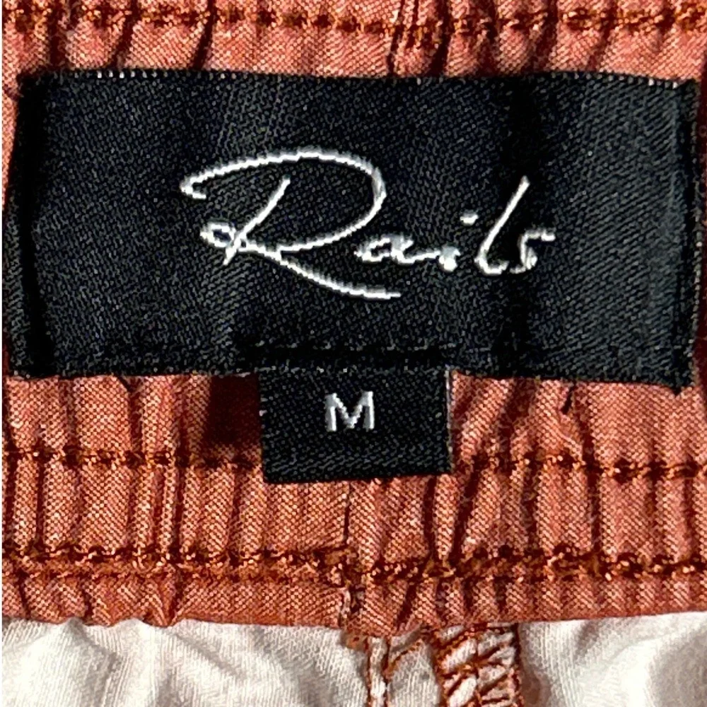 Rails mens swim